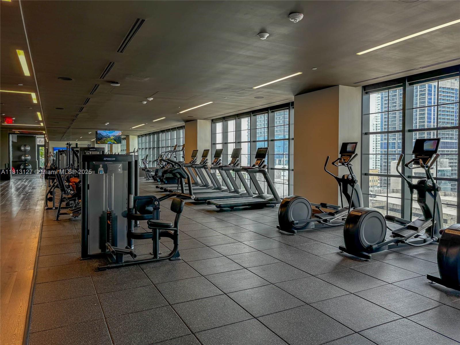 159 NE 6th St # 3004