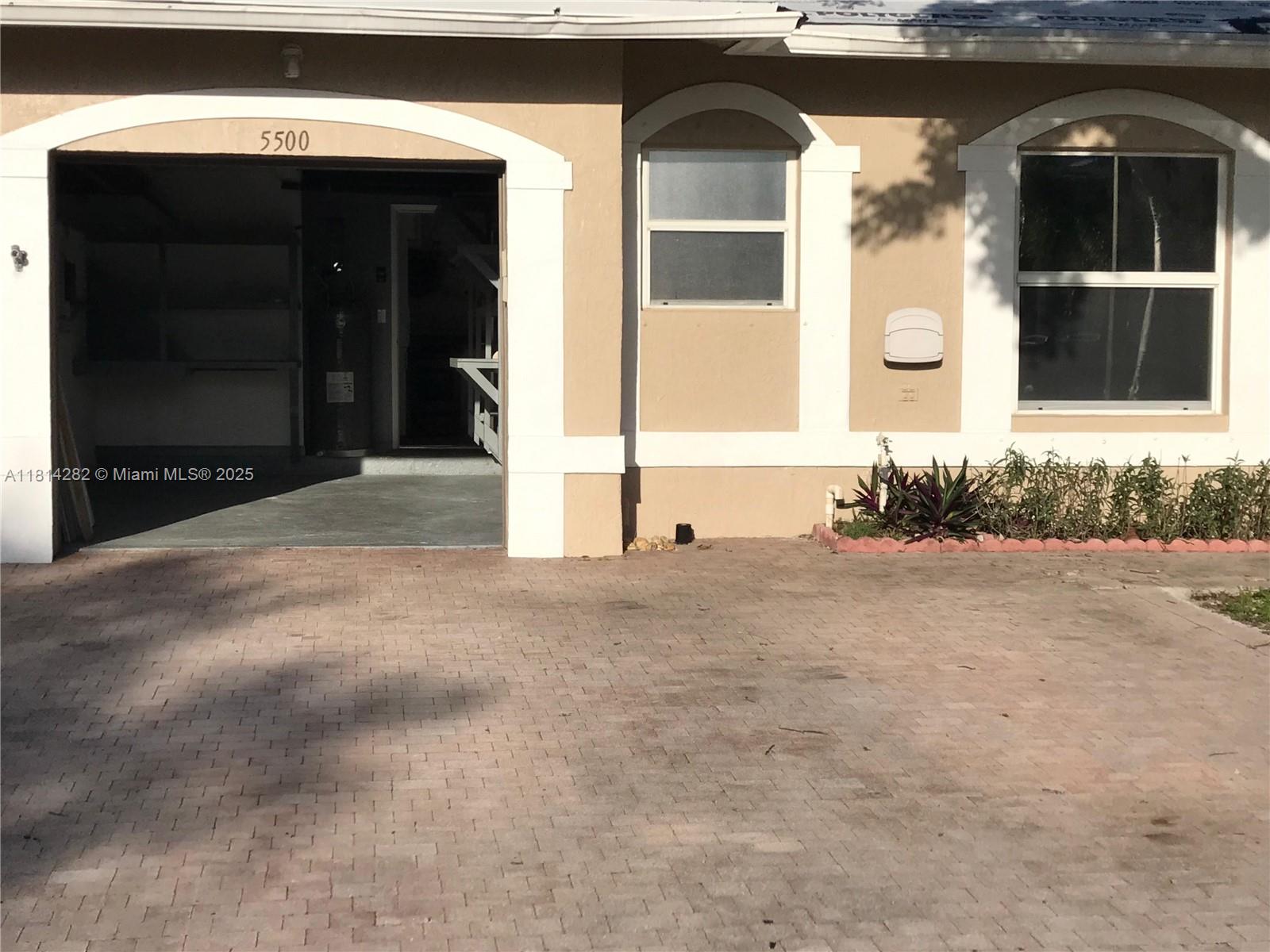 5500 NW 90th Ter