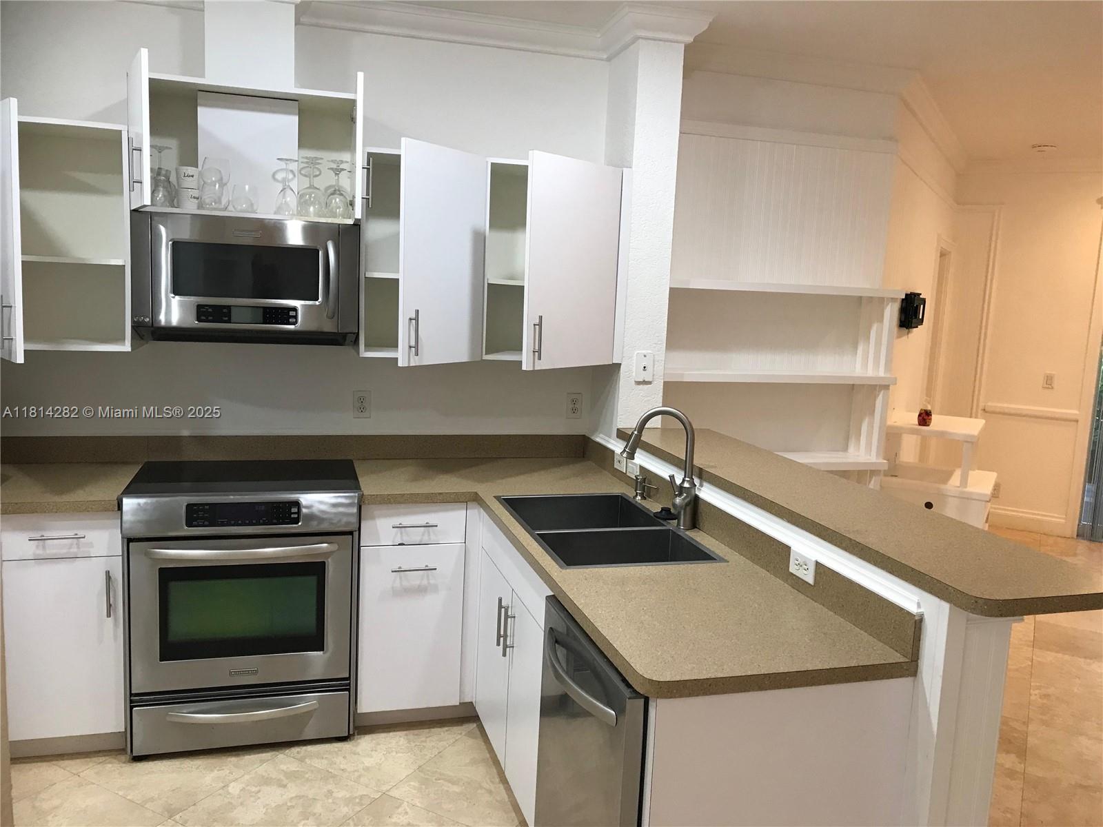 5500 NW 90th Ter