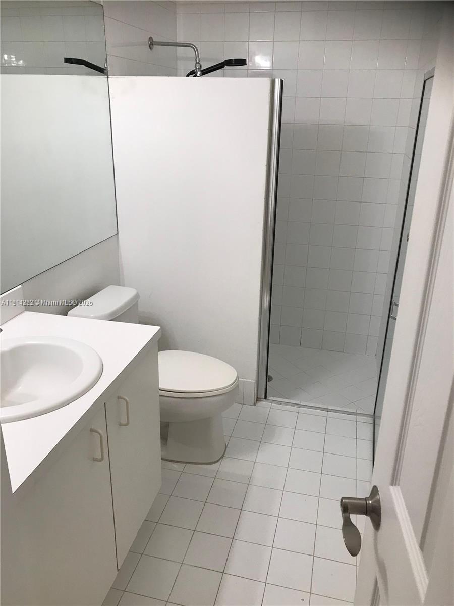 5500 NW 90th Ter