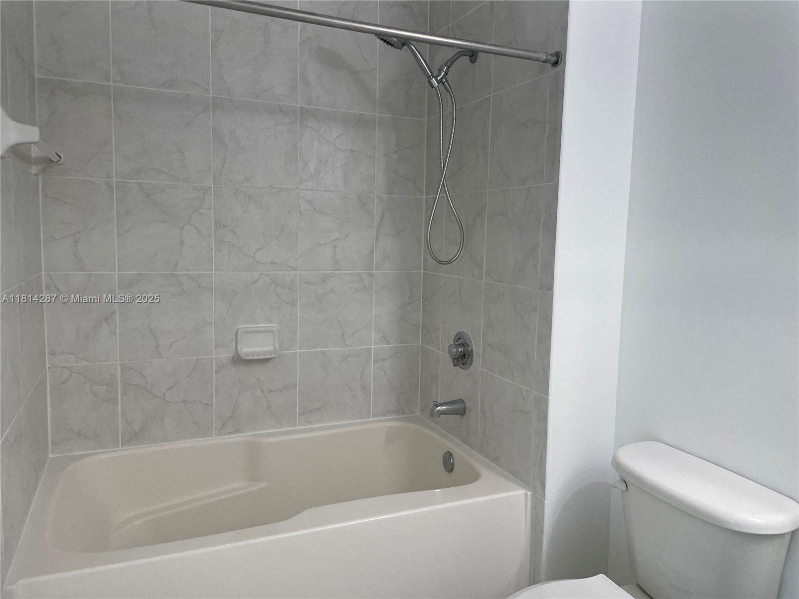 133 NE 2 AVE # 2615