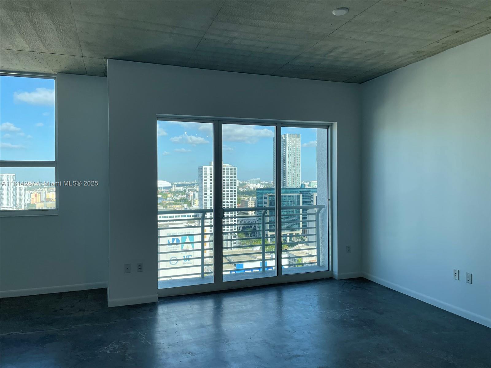 133 NE 2 AVE # 2615