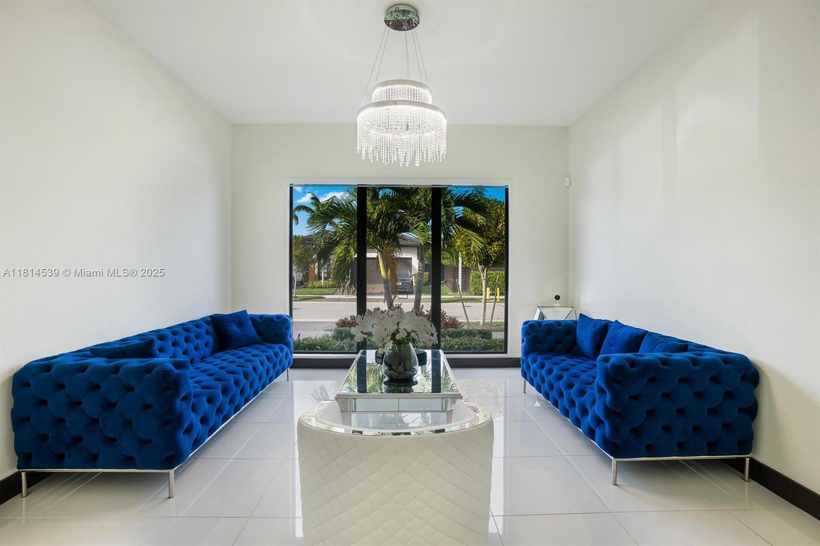 8814 NW 154th Ter