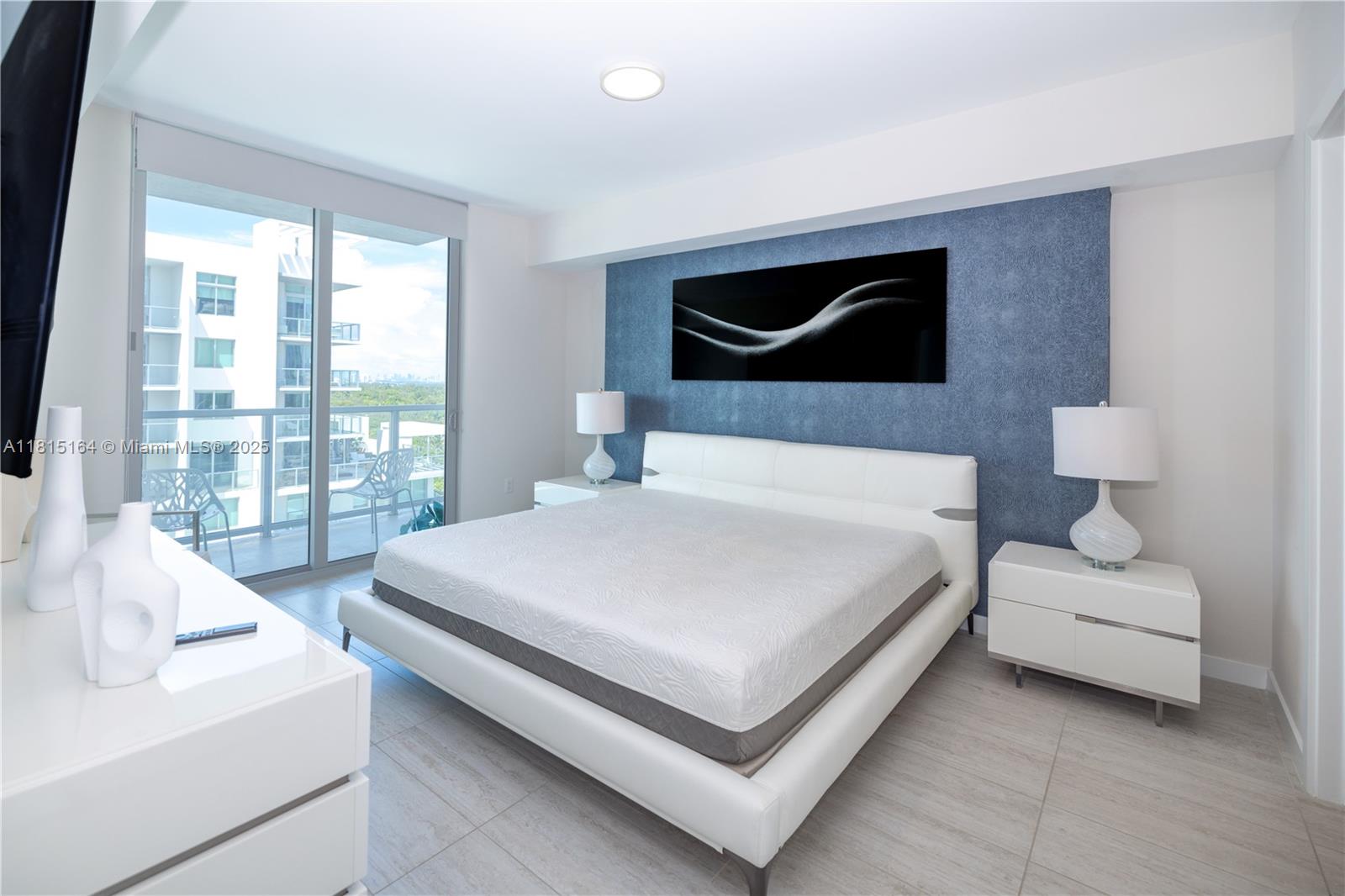 3900 Biscayne Blvd # 1118 Unit: S-1118