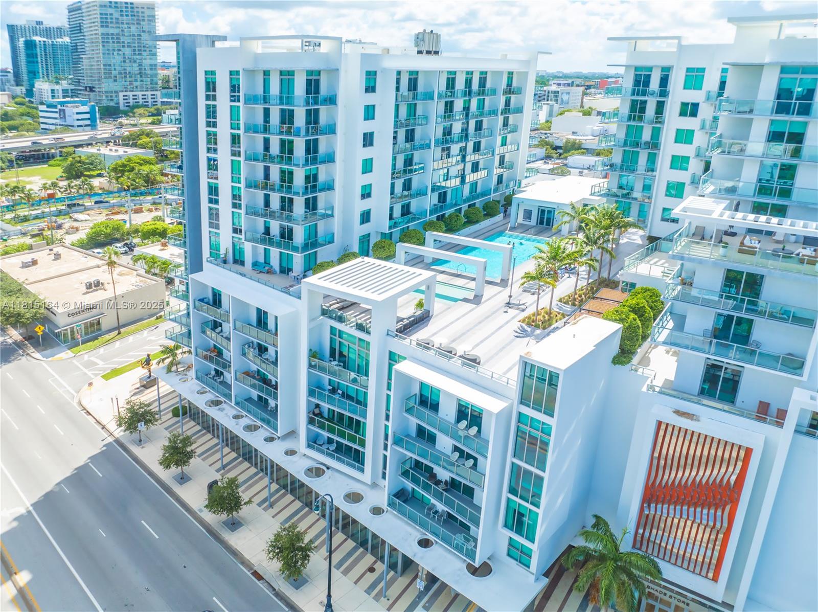 3900 Biscayne Blvd # 1118 Unit: S-1118
