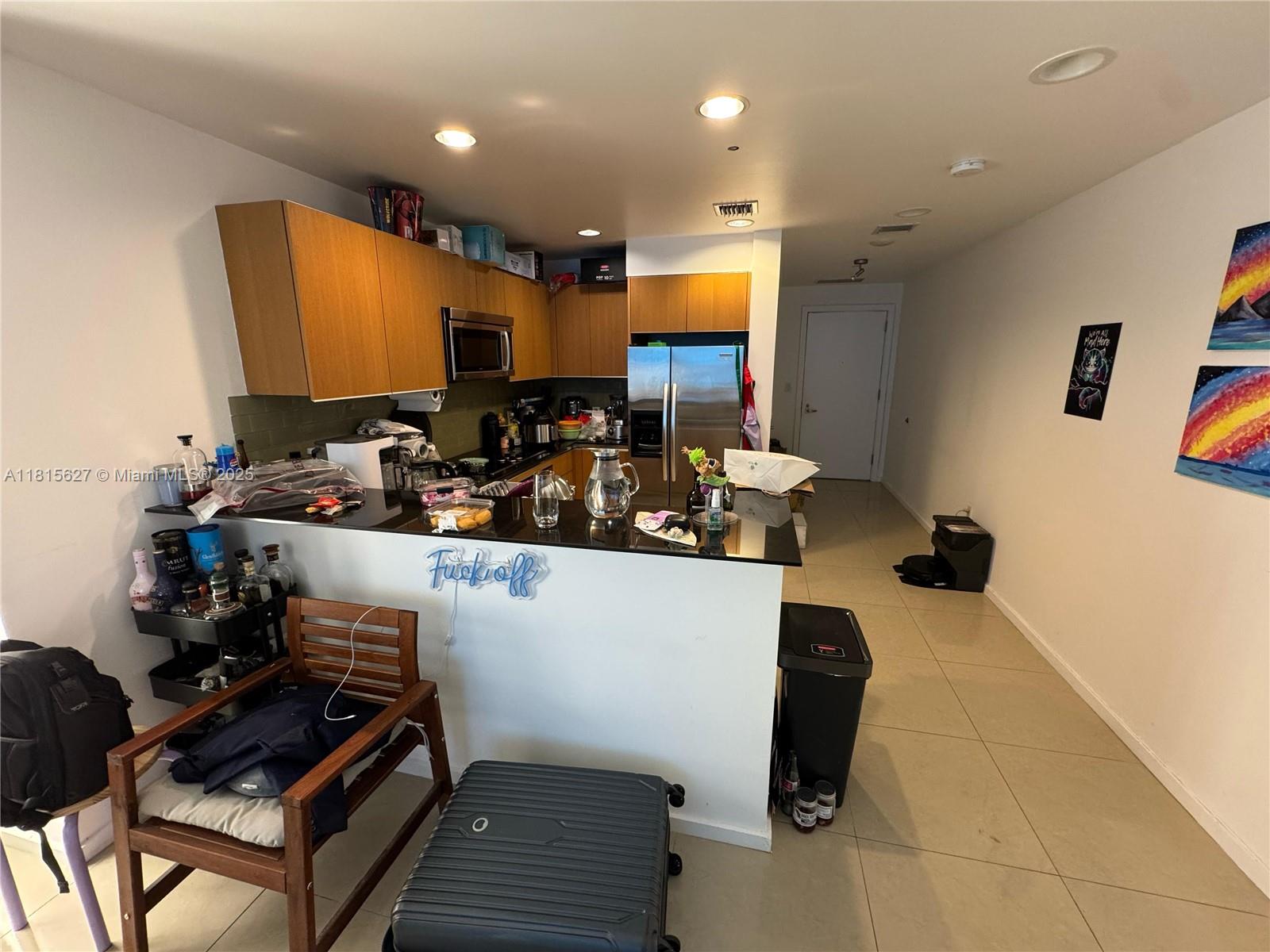 1060 Brickell Ave # 4015