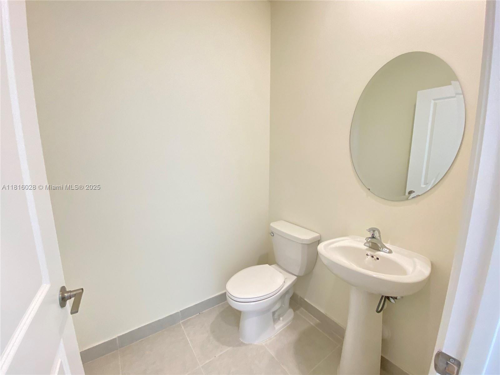 3313 W 111th St # 3313