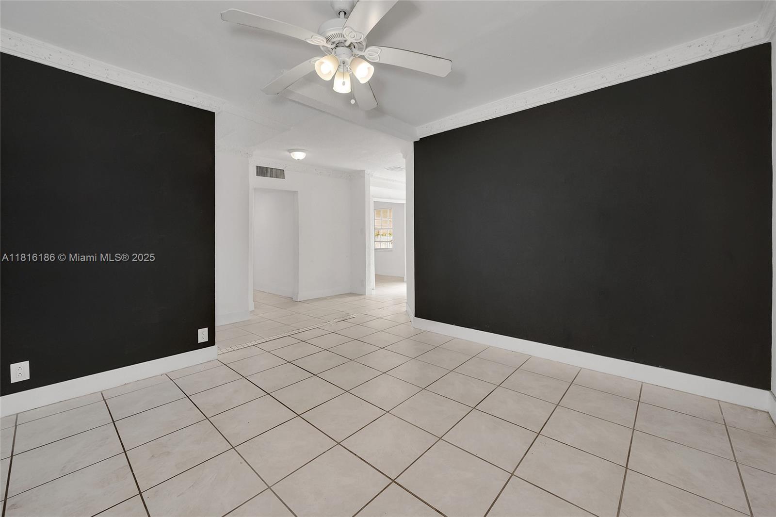 1922 Mckinley St # 3 Unit: 1-3