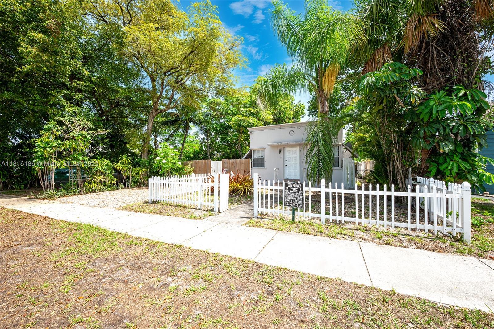 1922 Mckinley St # 3 Unit: 1-3