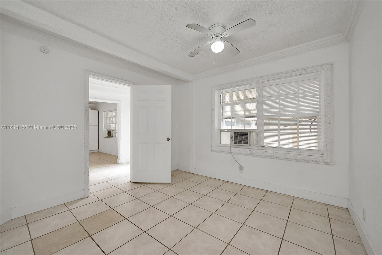 1922 Mckinley St # 3 Unit: 1-3