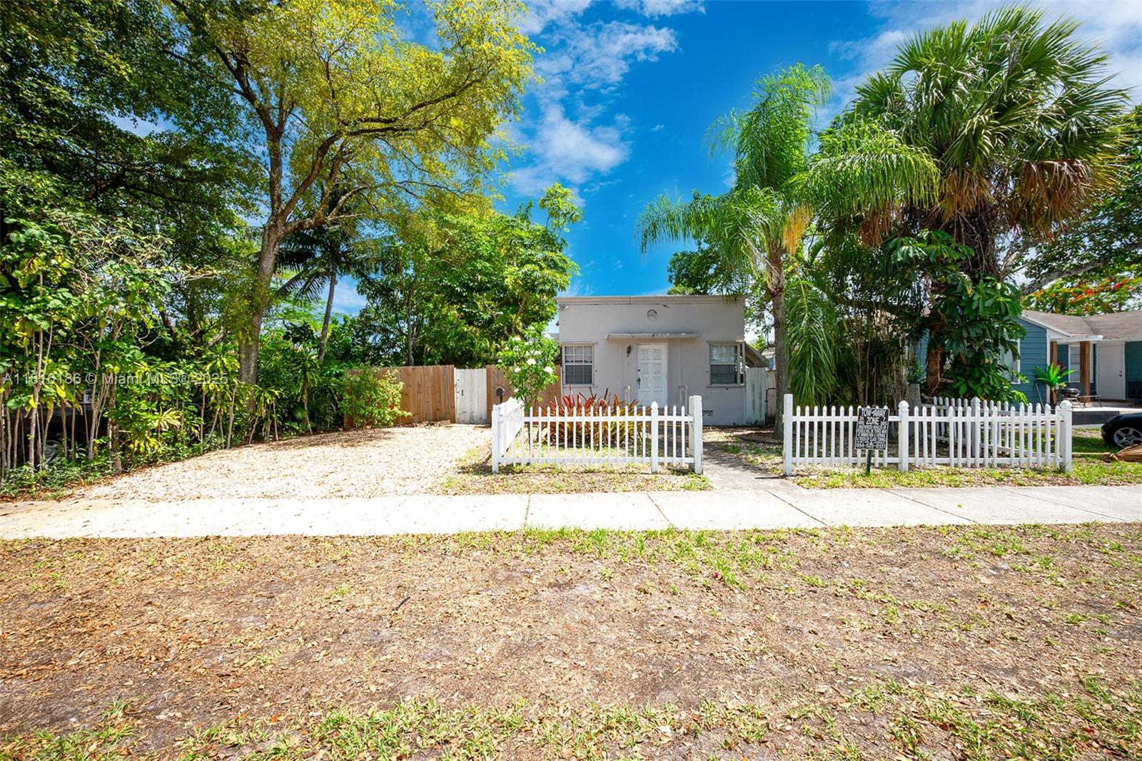 1922 Mckinley St # 3 Unit: 1-3