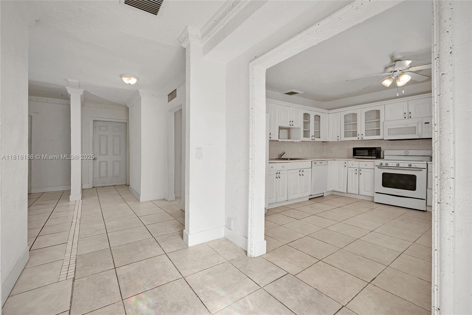 1922 Mckinley St # 3 Unit: 1-3