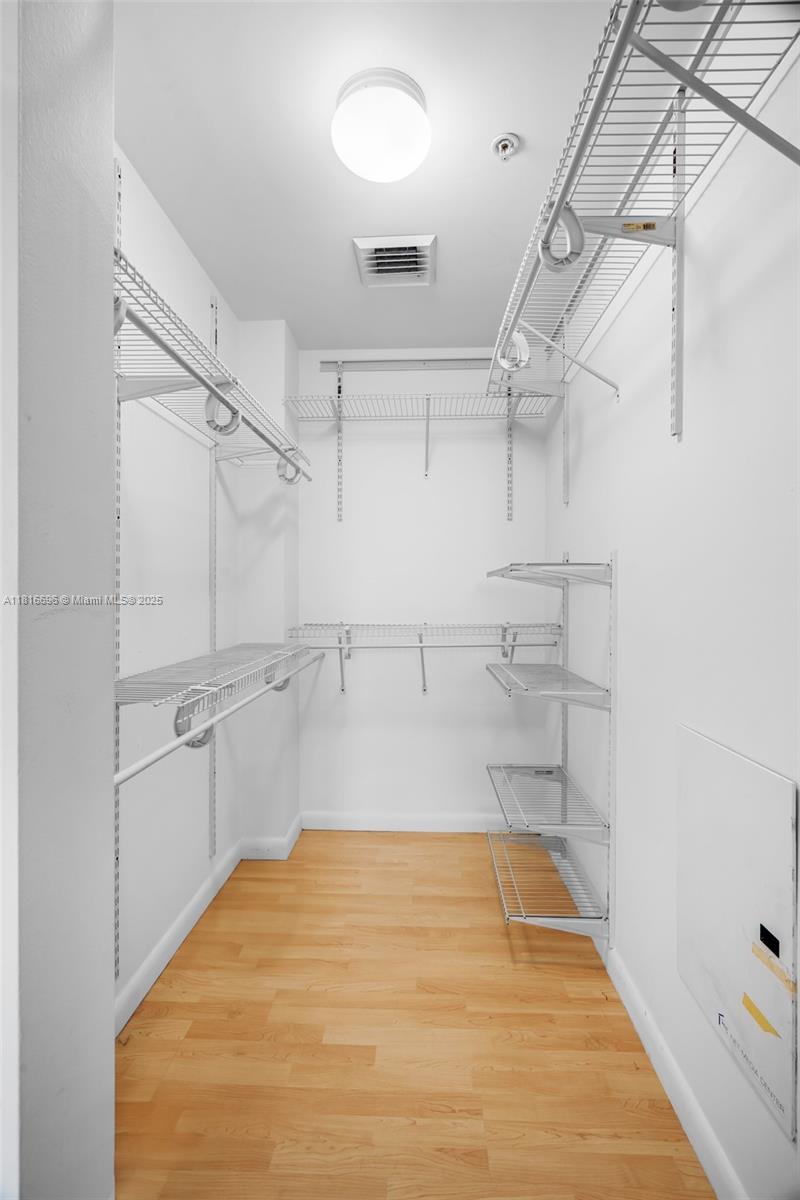 3451 NE 1 Street # M0304