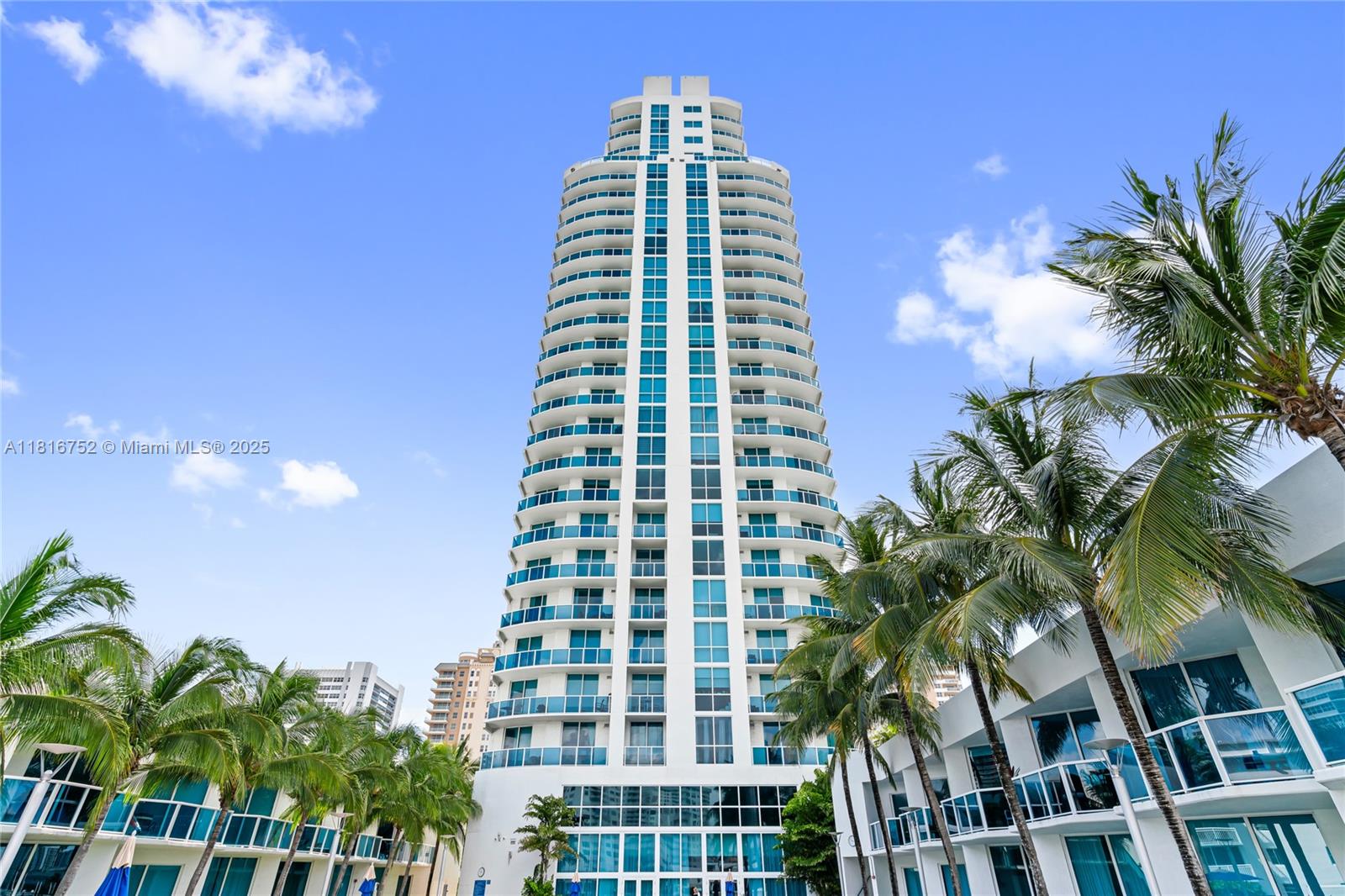 1945 S Ocean Dr # 704