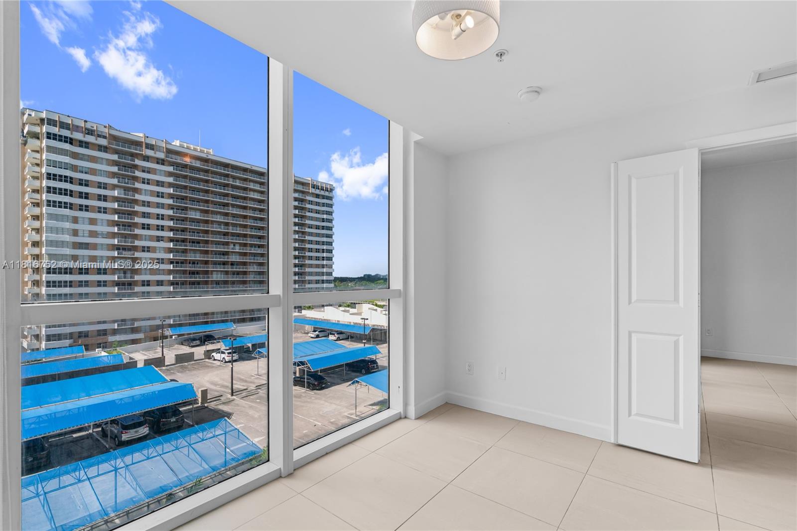 1945 S Ocean Dr # 704