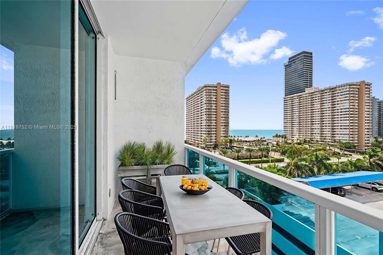 1945 S Ocean Dr # 704