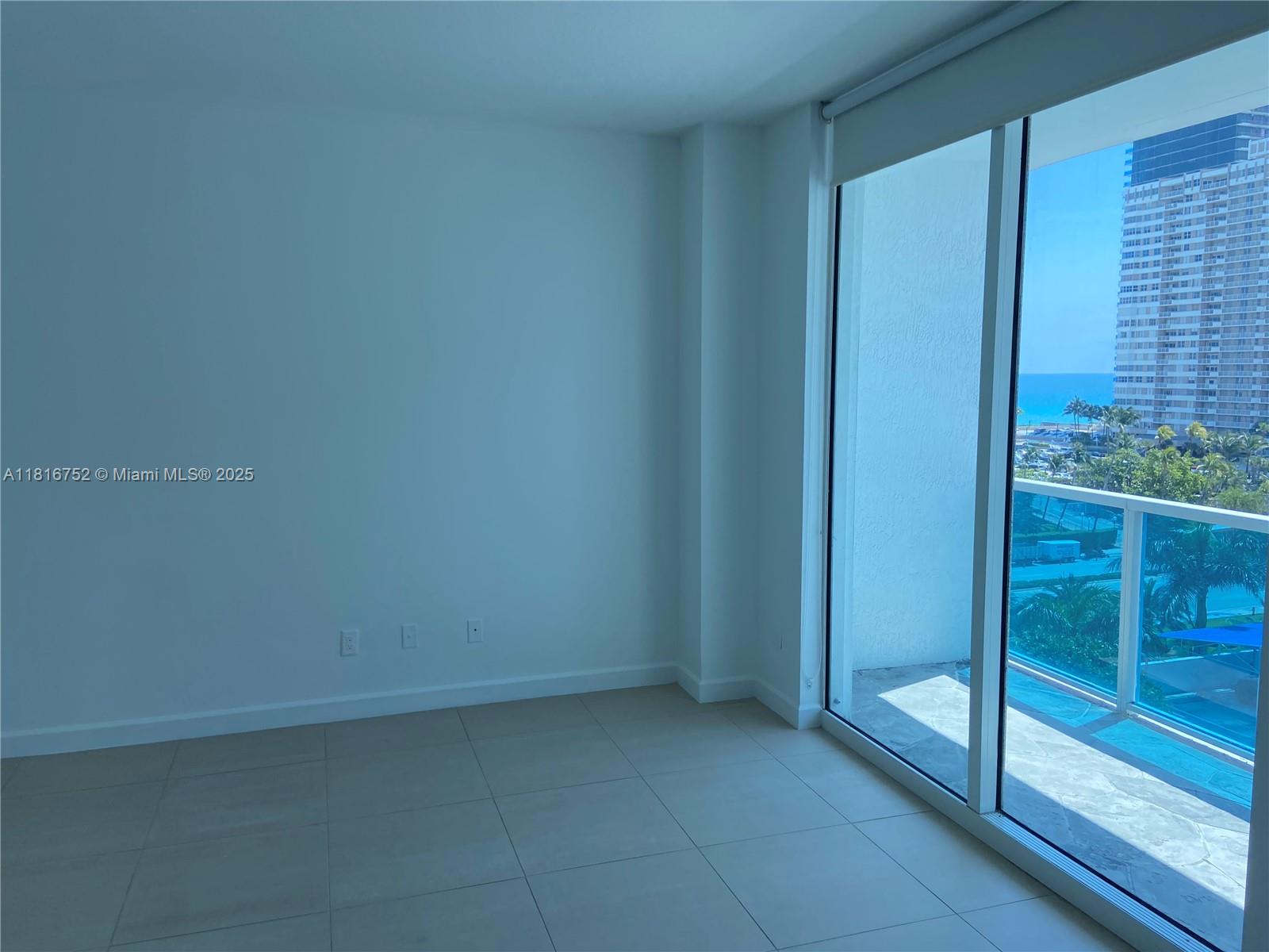 1945 S Ocean Dr # 704
