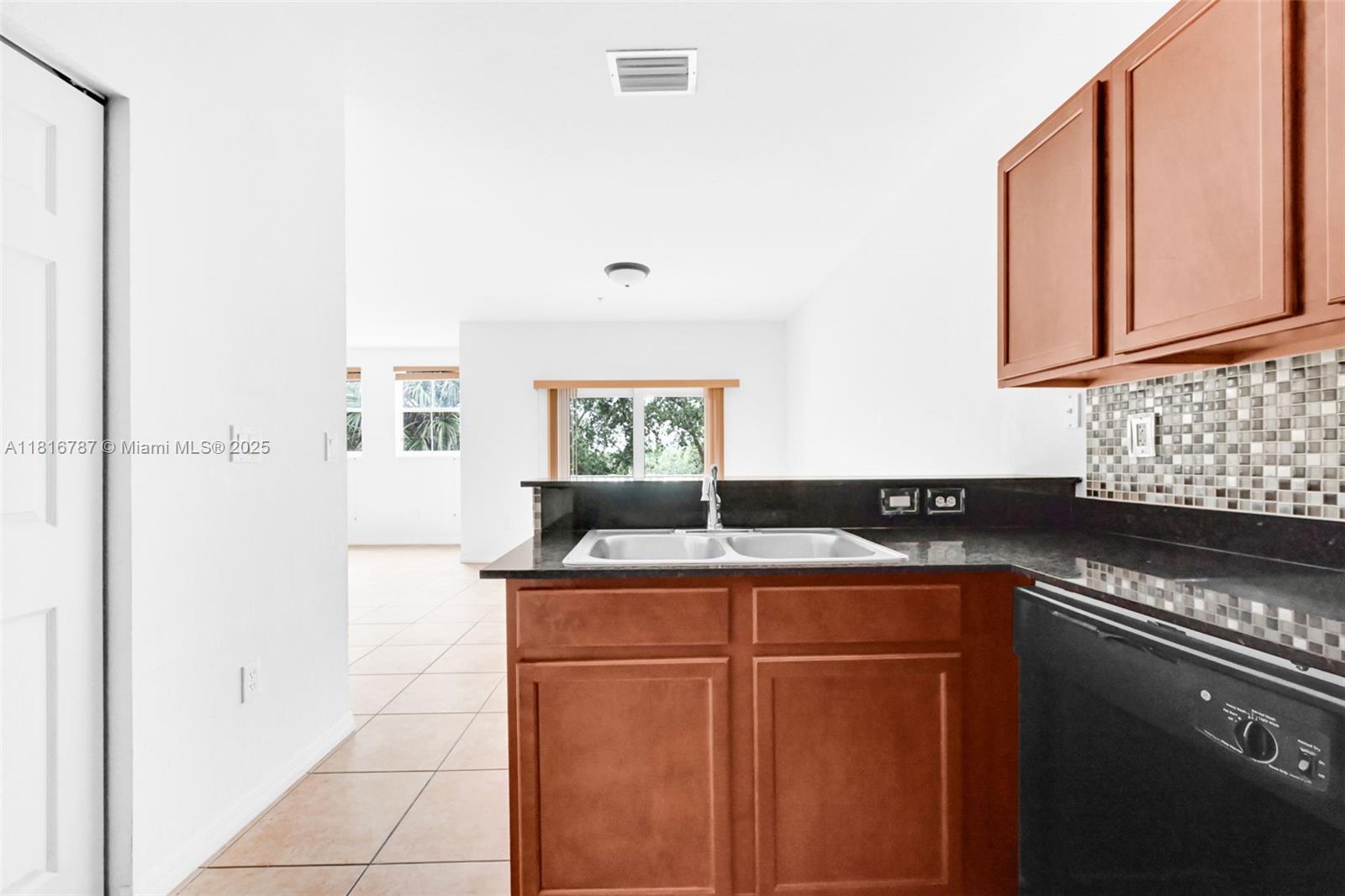 10870 NW 88th Ter # 202