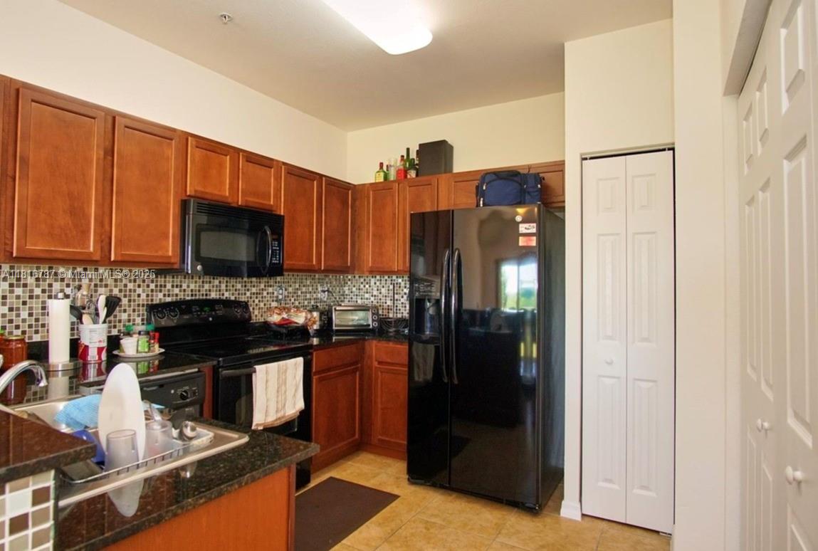 10870 NW 88th Ter # 202