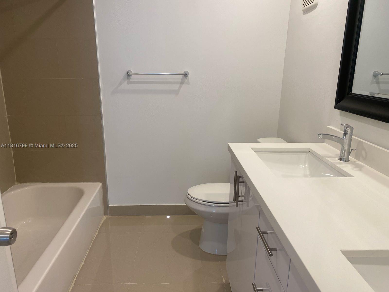 100 Lakeview Dr # 316