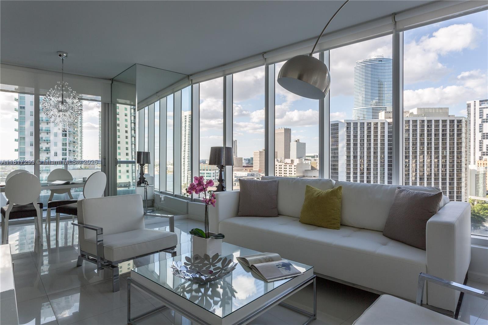 485 Brickell Ave # 1604