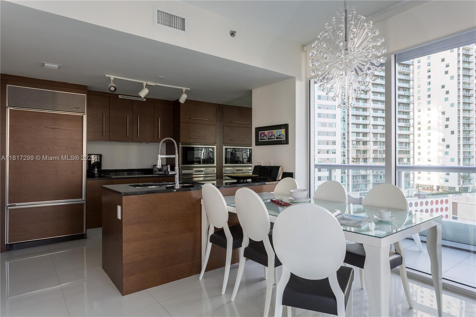 485 Brickell Ave # 1604