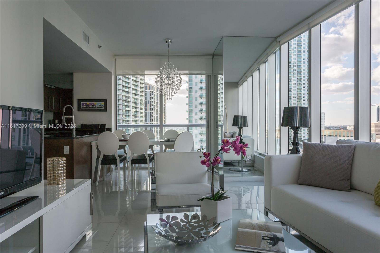 485 Brickell Ave # 1604