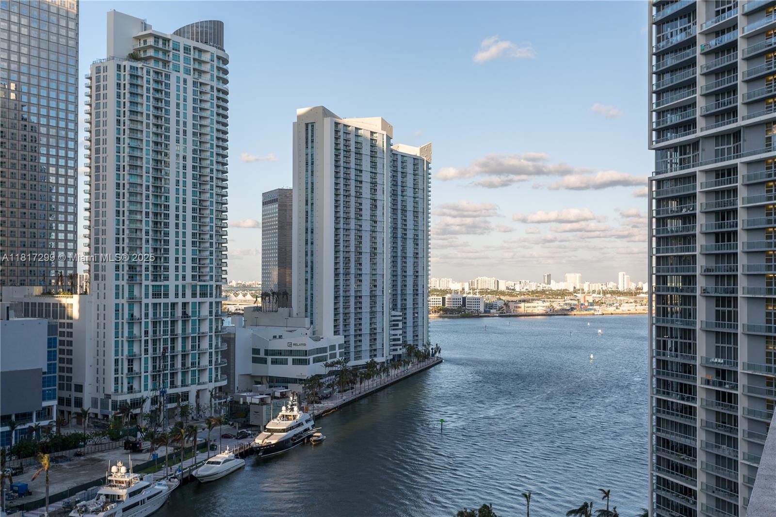 485 Brickell Ave # 1604