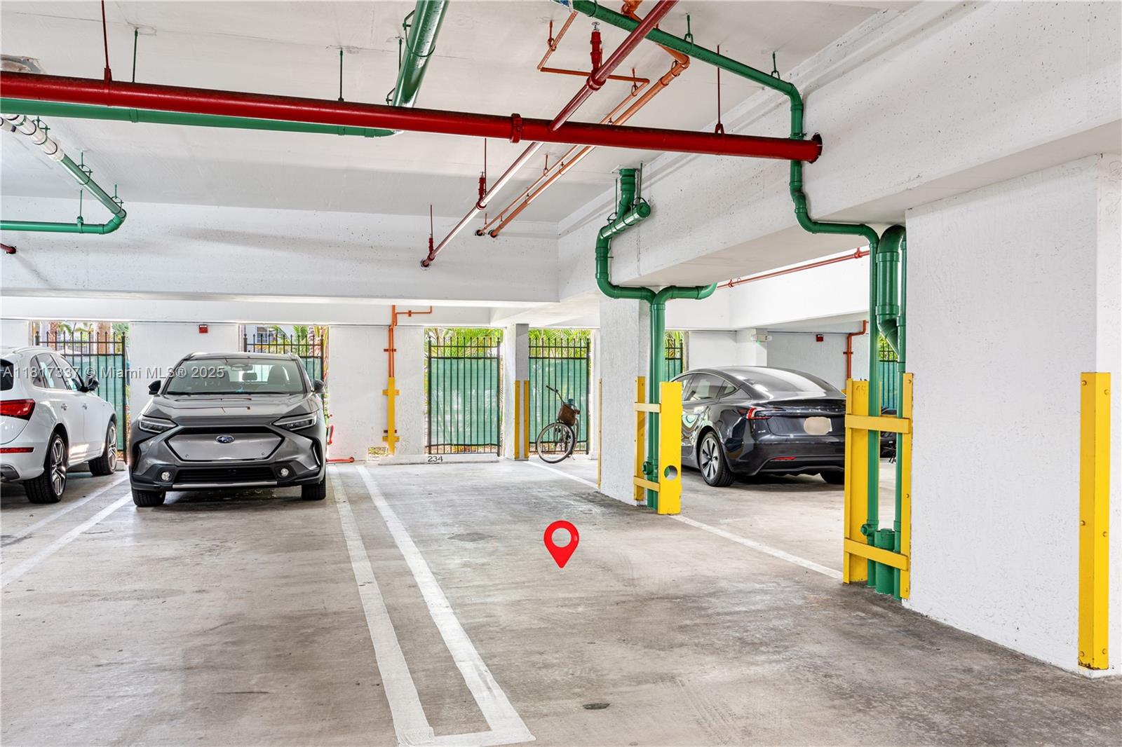 100 Meridian Ave # 216