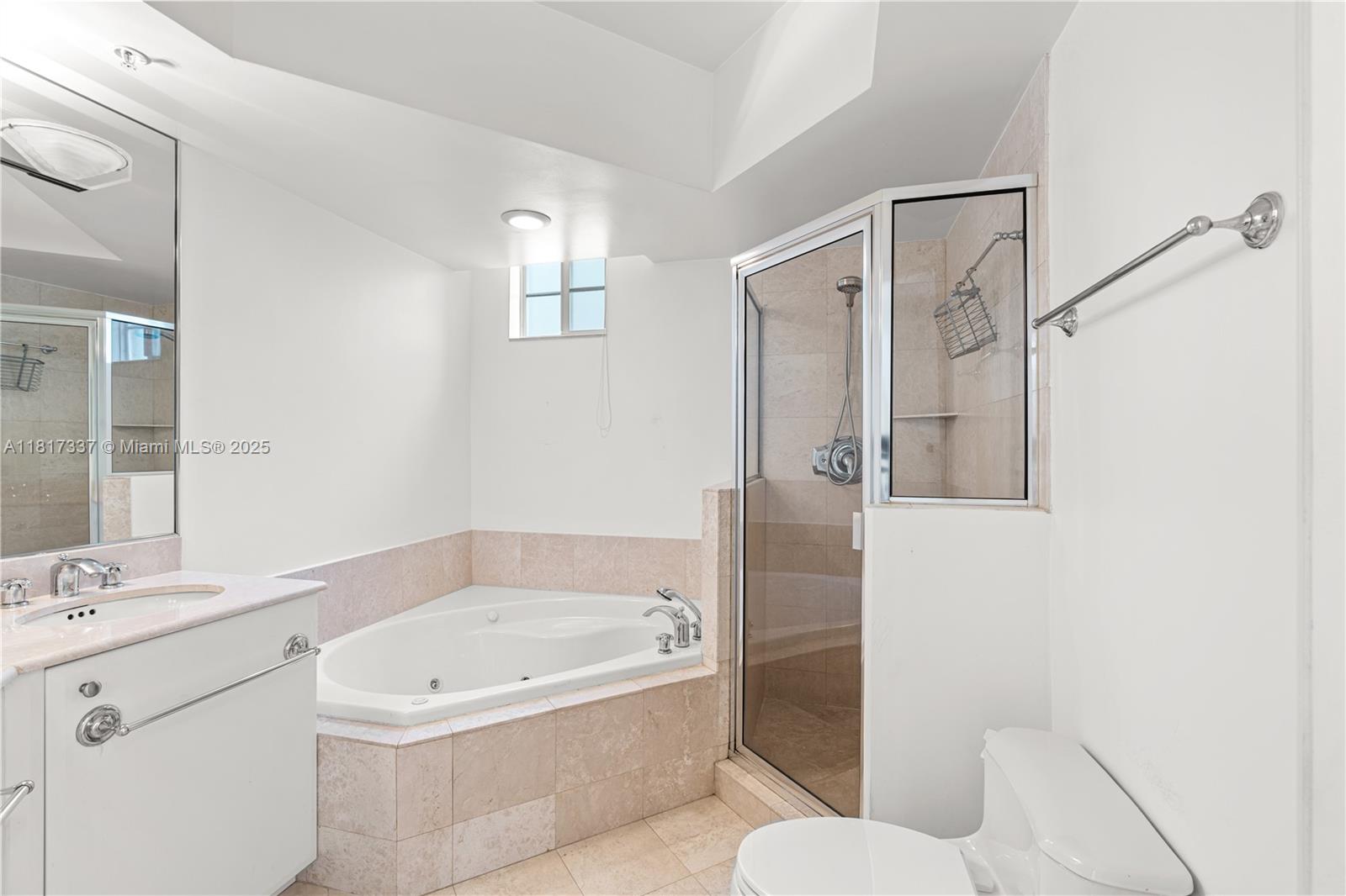 100 Meridian Ave # 216