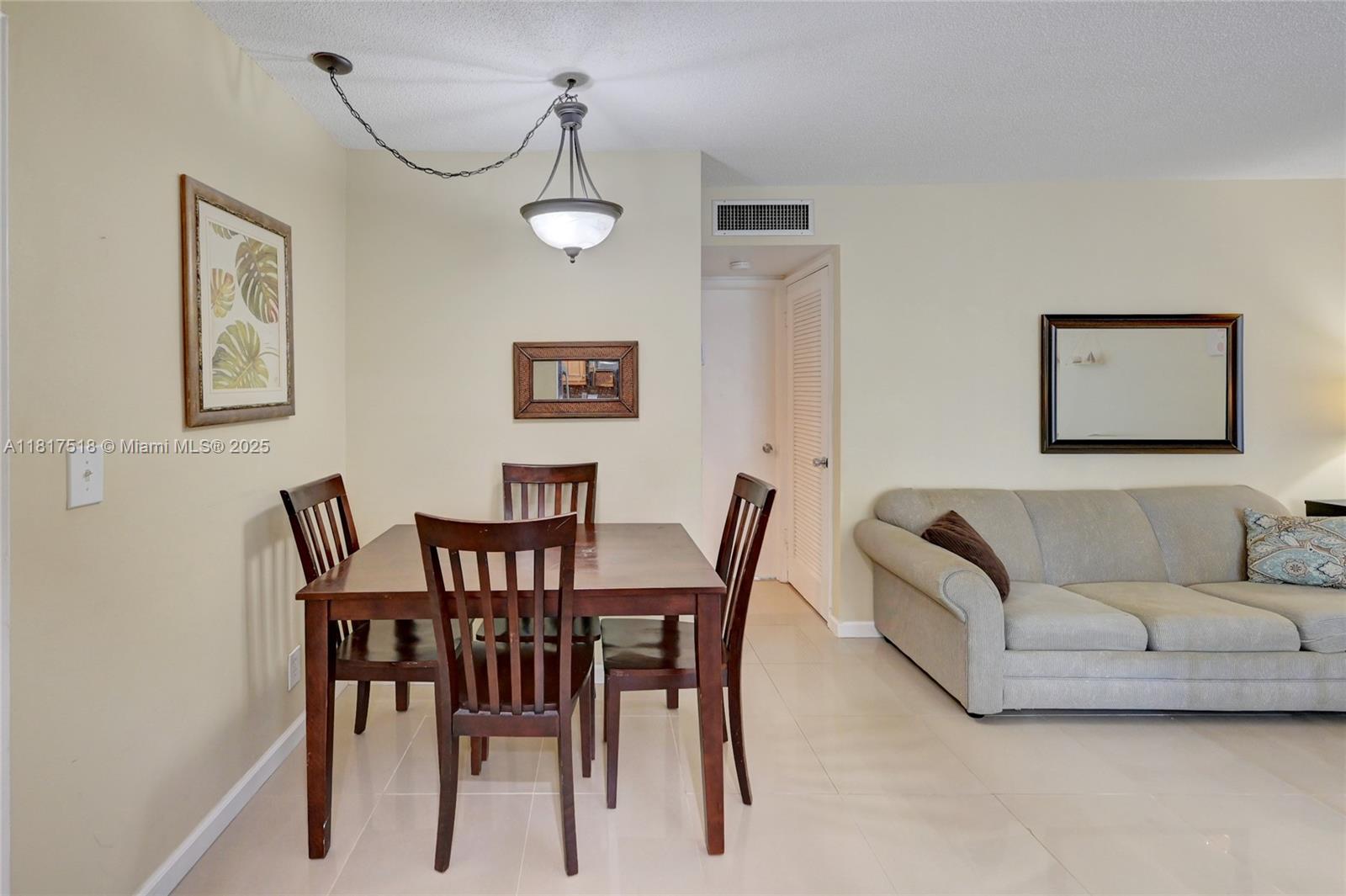 1040 SE 4th Ave # 128