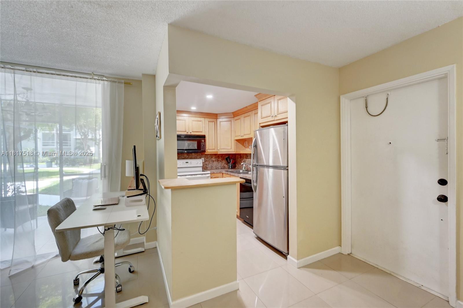 1040 SE 4th Ave # 128