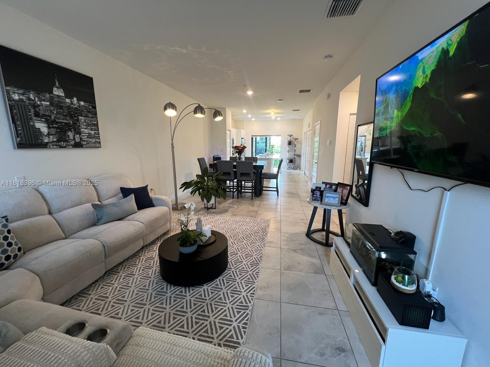 8195 NW 104th Ave # 22