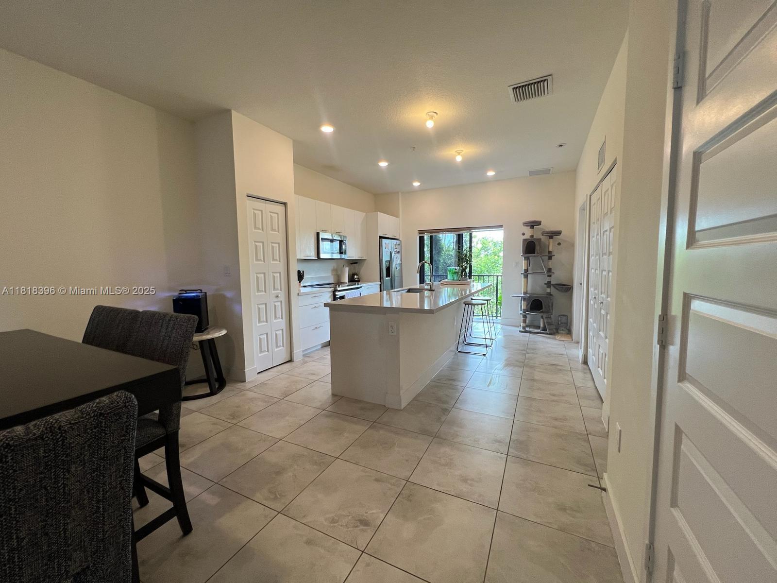 8195 NW 104th Ave # 22