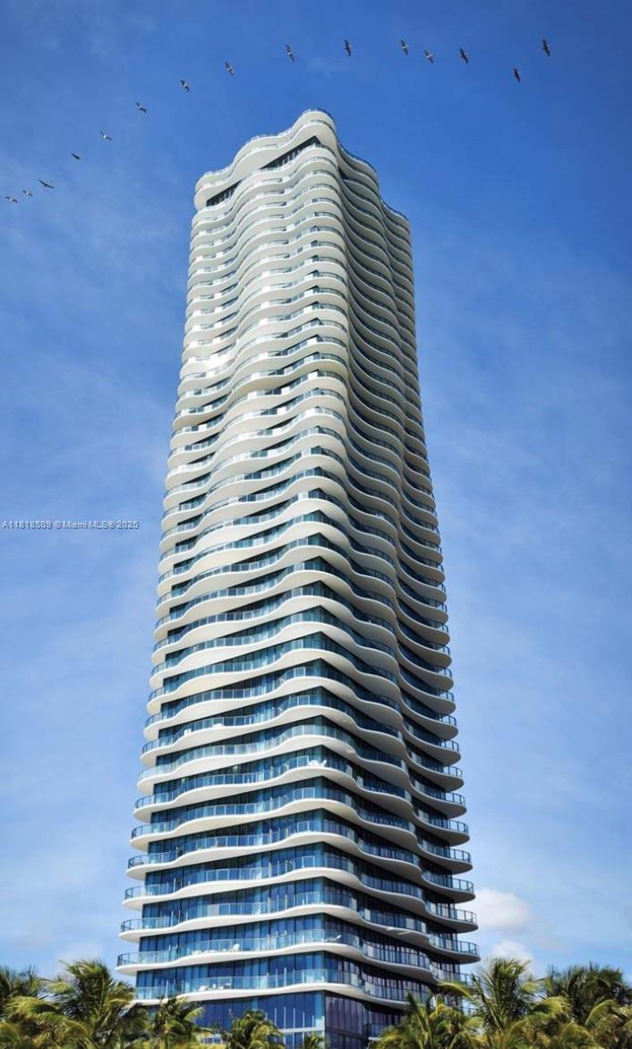 19575 Collins Ave # 39