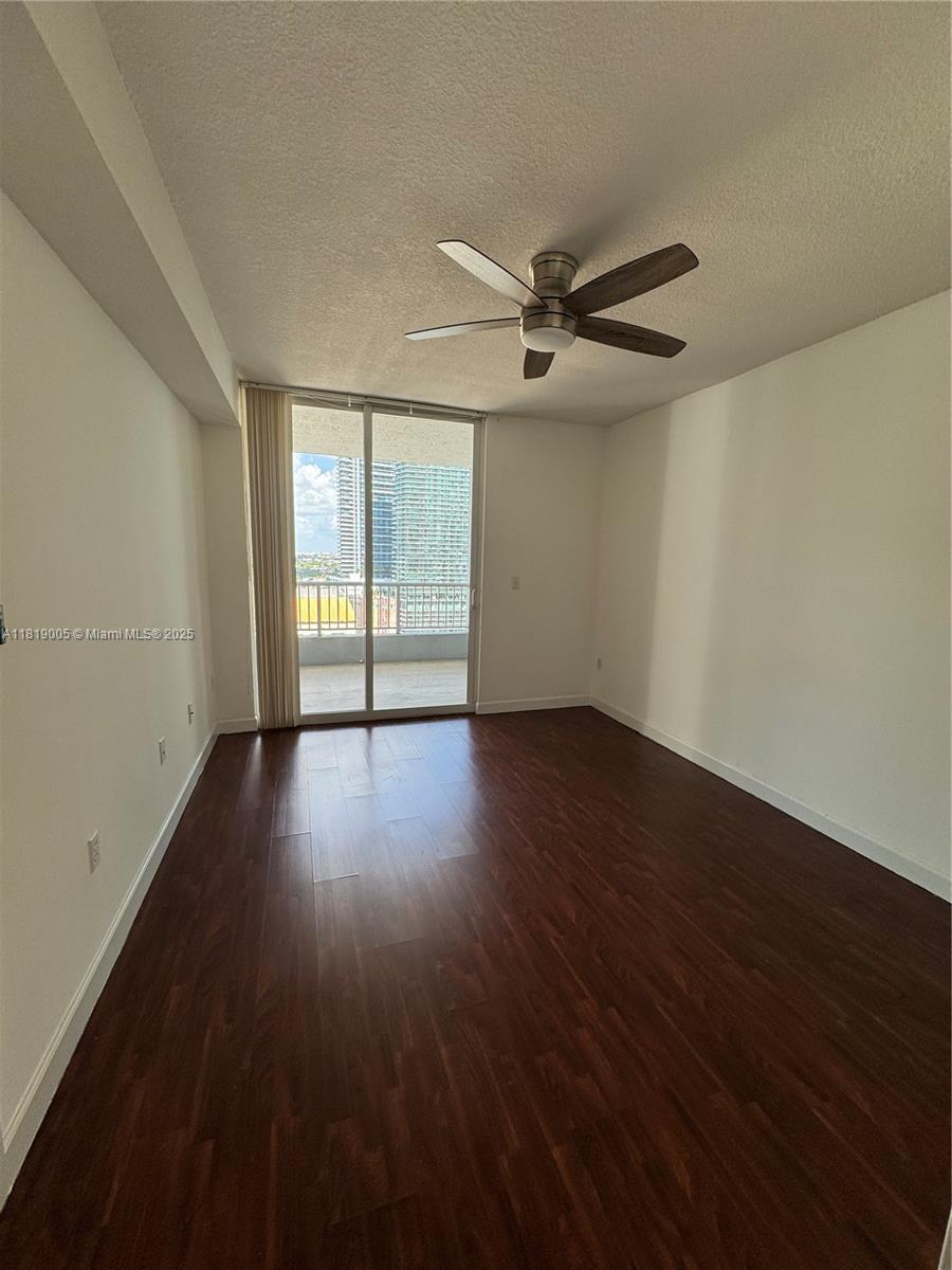 170 SE 14th St # 2406