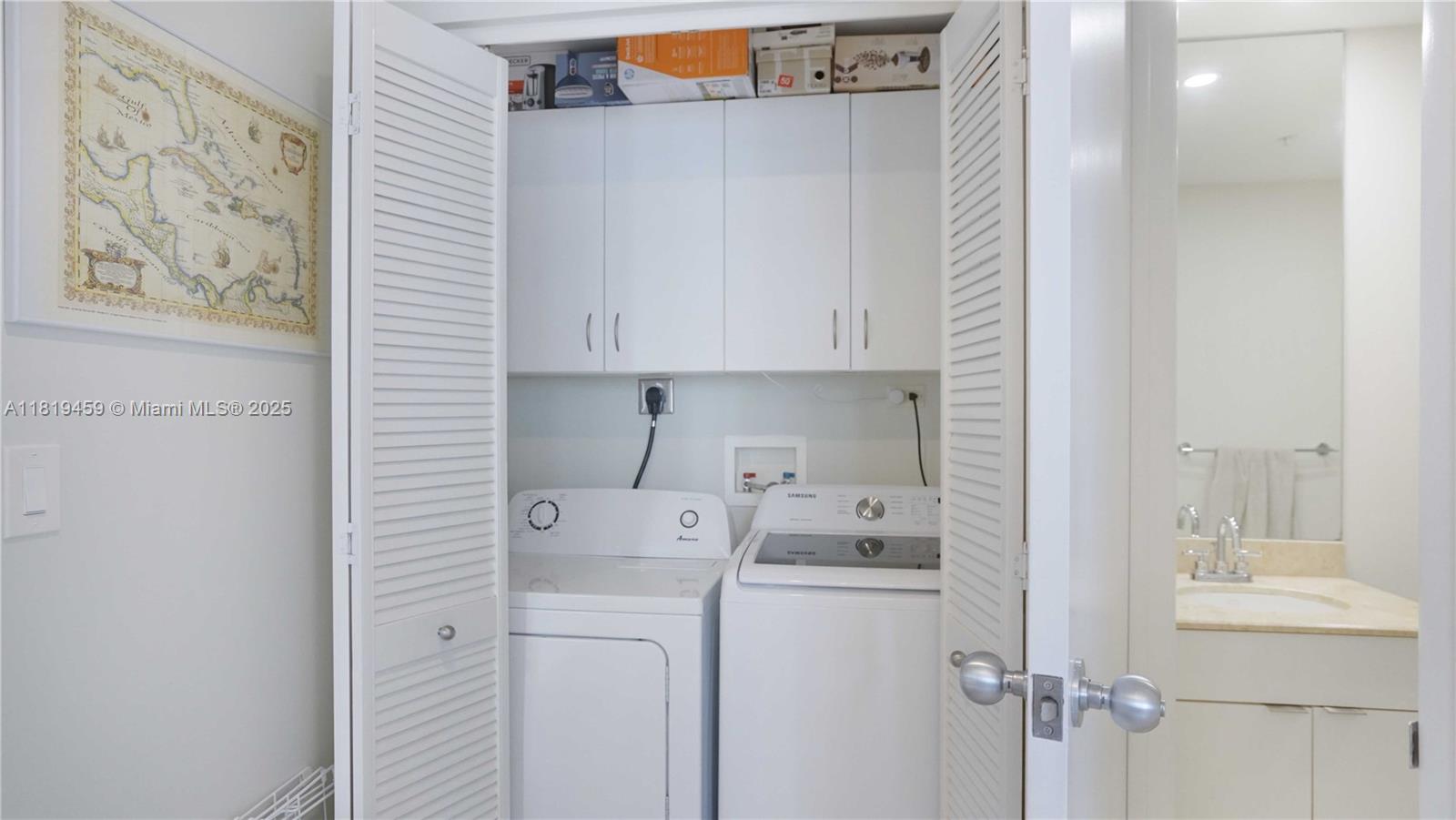 801 Brickell Key Blvd # 2210