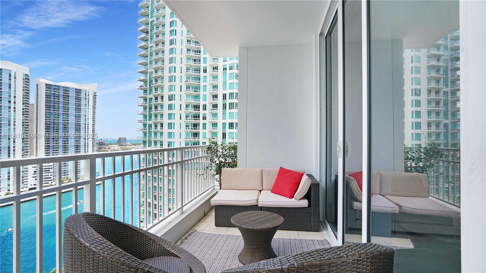 801 Brickell Key Blvd # 2210