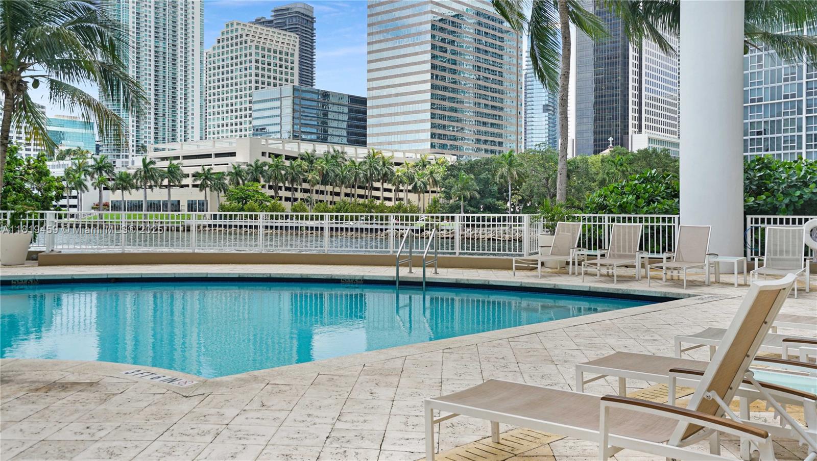 801 Brickell Key Blvd # 2210