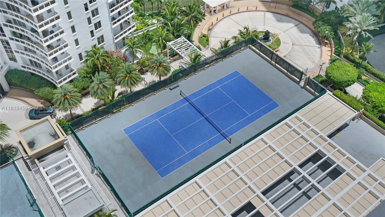 801 Brickell Key Blvd # 2210