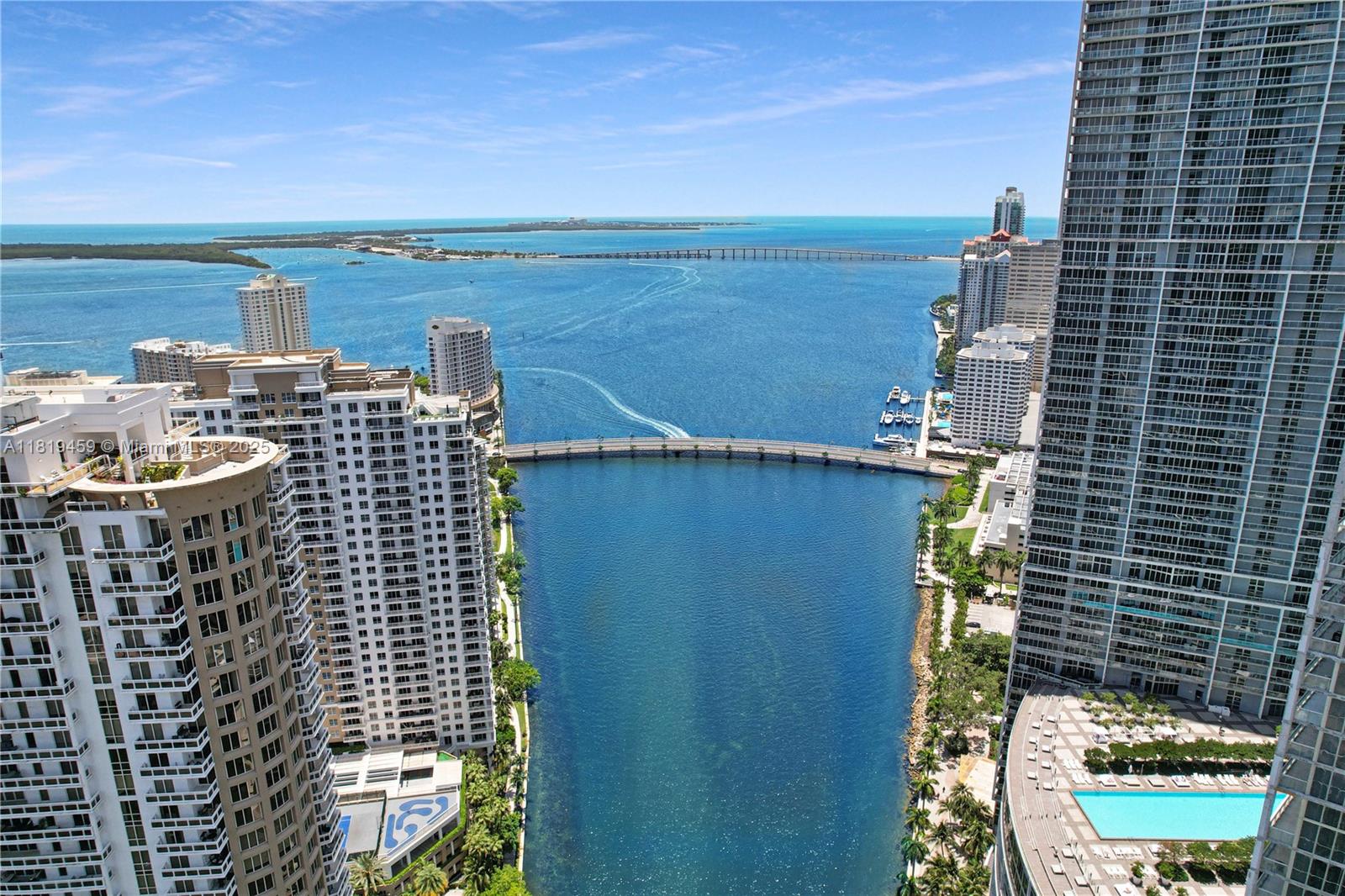 801 Brickell Key Blvd # 2210