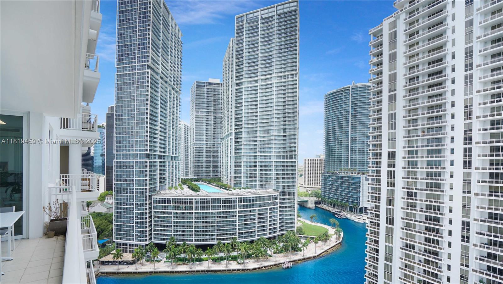 801 Brickell Key Blvd # 2210