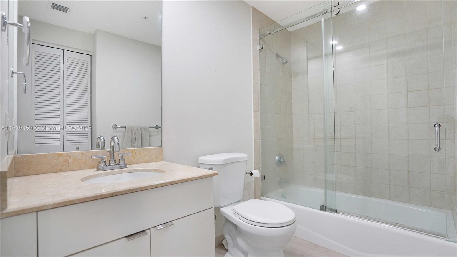 801 Brickell Key Blvd # 2210