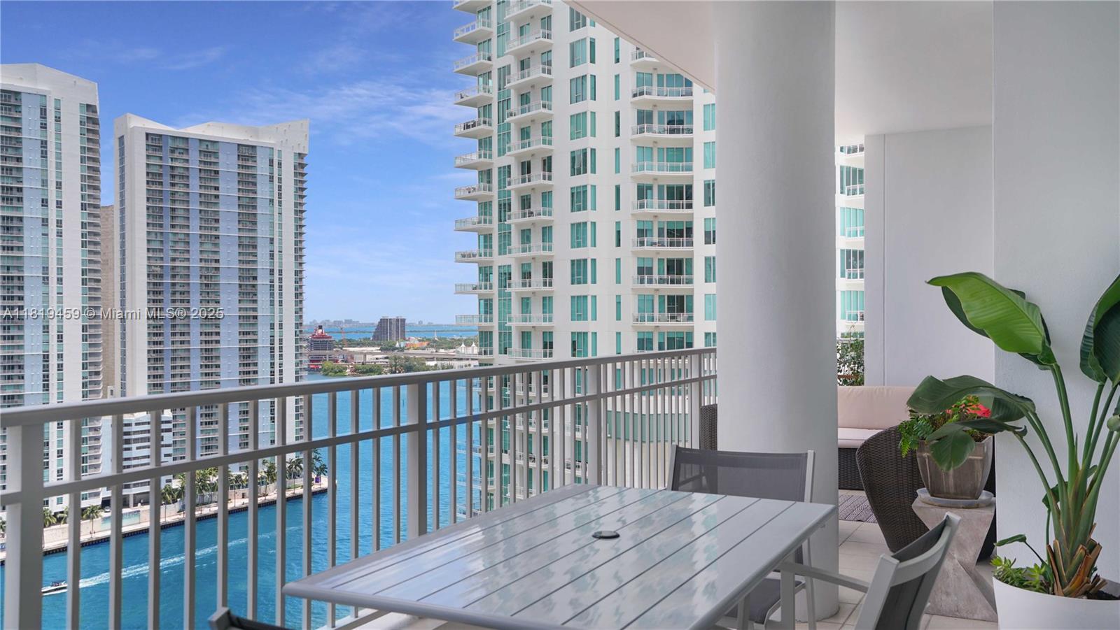 801 Brickell Key Blvd # 2210