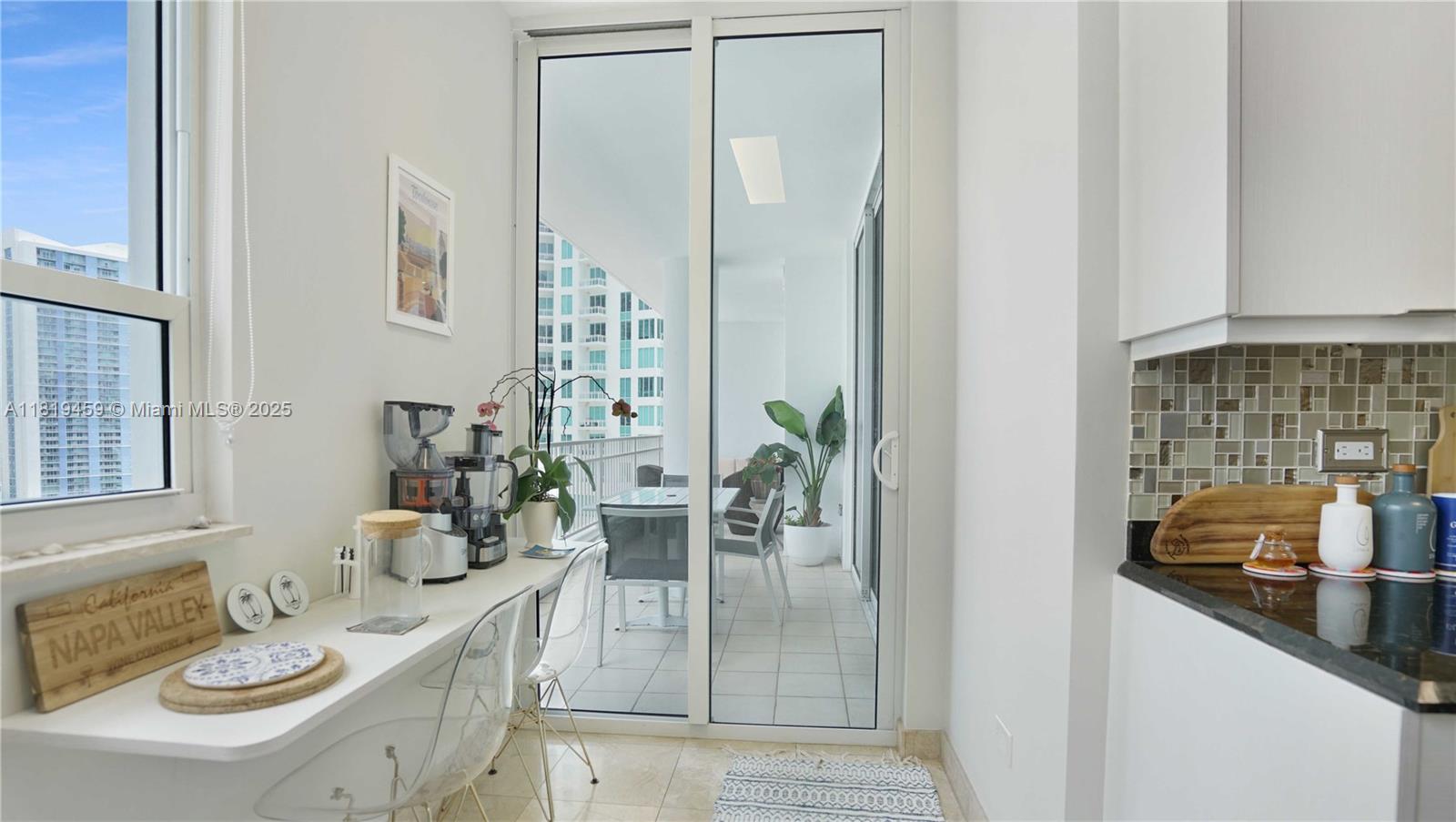 801 Brickell Key Blvd # 2210