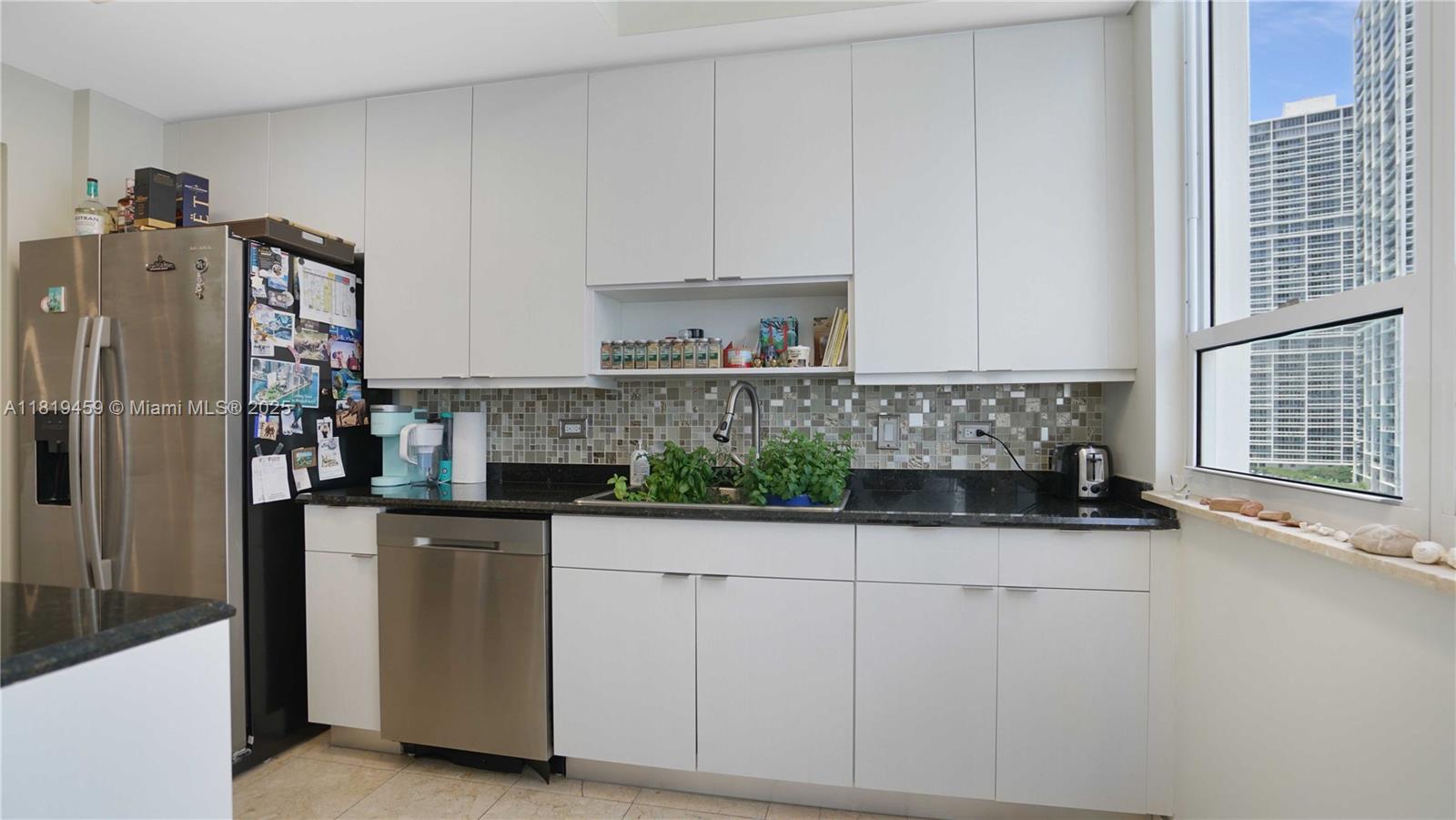 801 Brickell Key Blvd # 2210