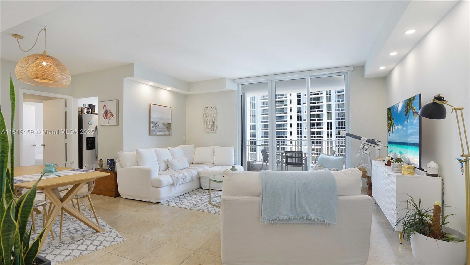 801 Brickell Key Blvd # 2210