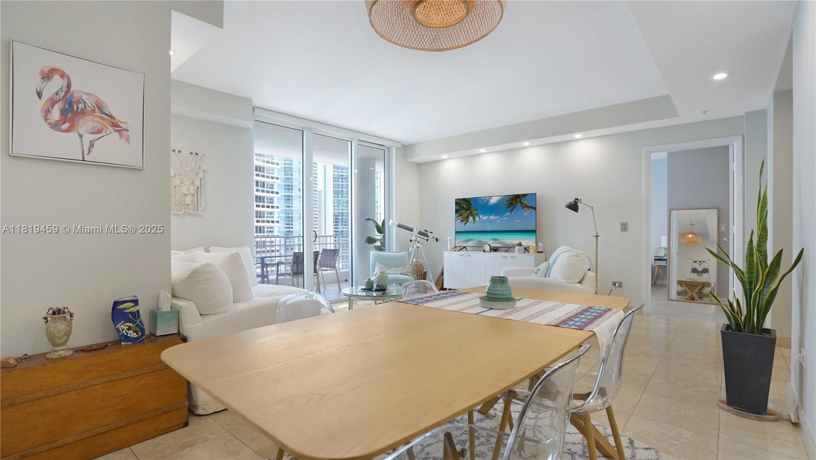 801 Brickell Key Blvd # 2210