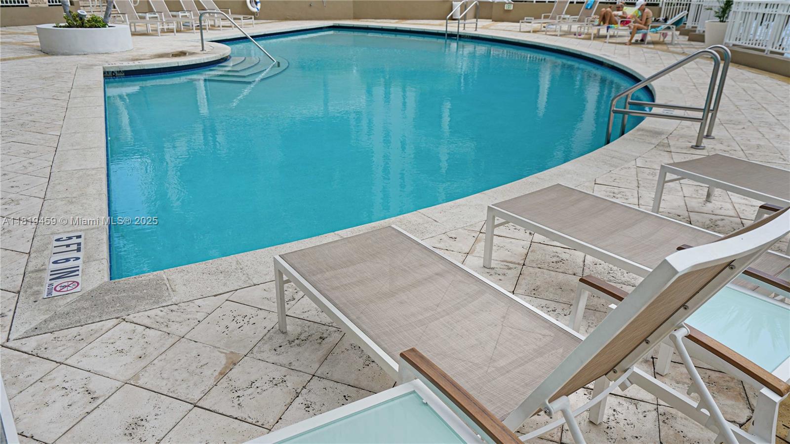 801 Brickell Key Blvd # 2210