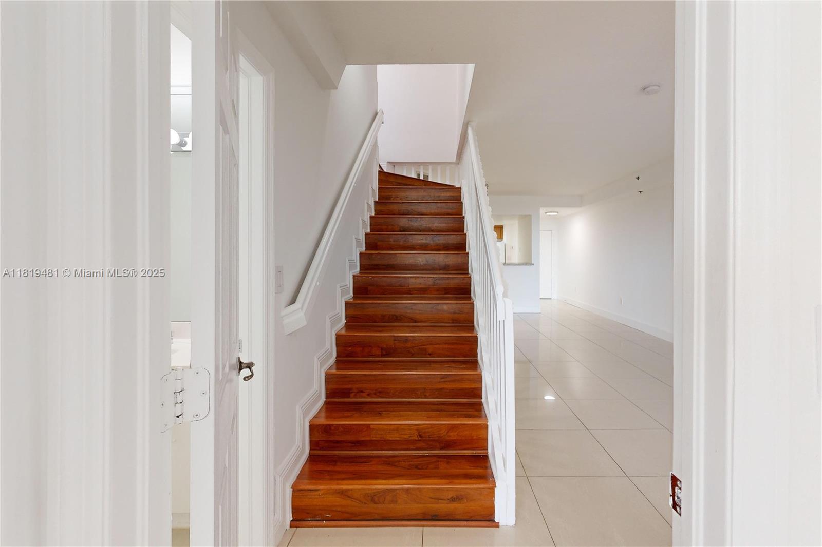 1650 Coral Way # 9 Unit: PH-9